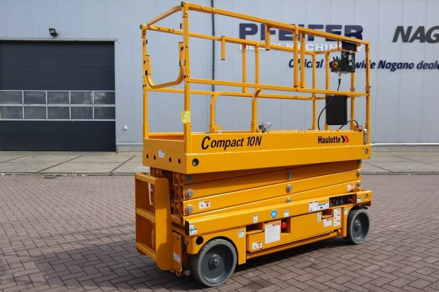 Haulotte Compact 10N Valid Iinspection, *Guarantee! 10m Wor - Scissor lift: picture 2 Haulotte Compact 10N Valid Iinspection, *Guarantee! 10m Wor - Scissor lift: picture 2
