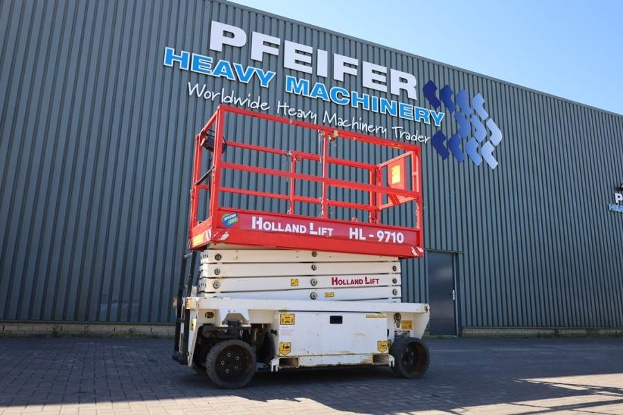 Holland Lift Ecostar HL-9710 Electric, 12m Working Height, 325k  - Scissor lift: picture 1 Holland Lift Ecostar HL-9710 Electric, 12m Working Height, 325k  - Scissor lift: picture 1
