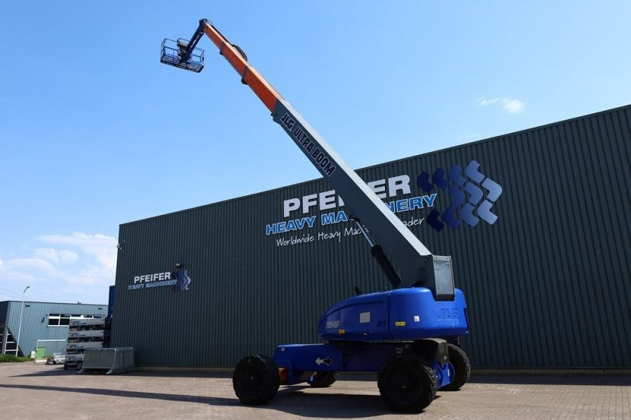 JLG 1200SJP Diesel, 38.7m Working Height, 23.5m Reach, - Telescopic boom: picture 3 JLG 1200SJP Diesel, 38.7m Working Height, 23.5m Reach, - Telescopic boom: picture 3
