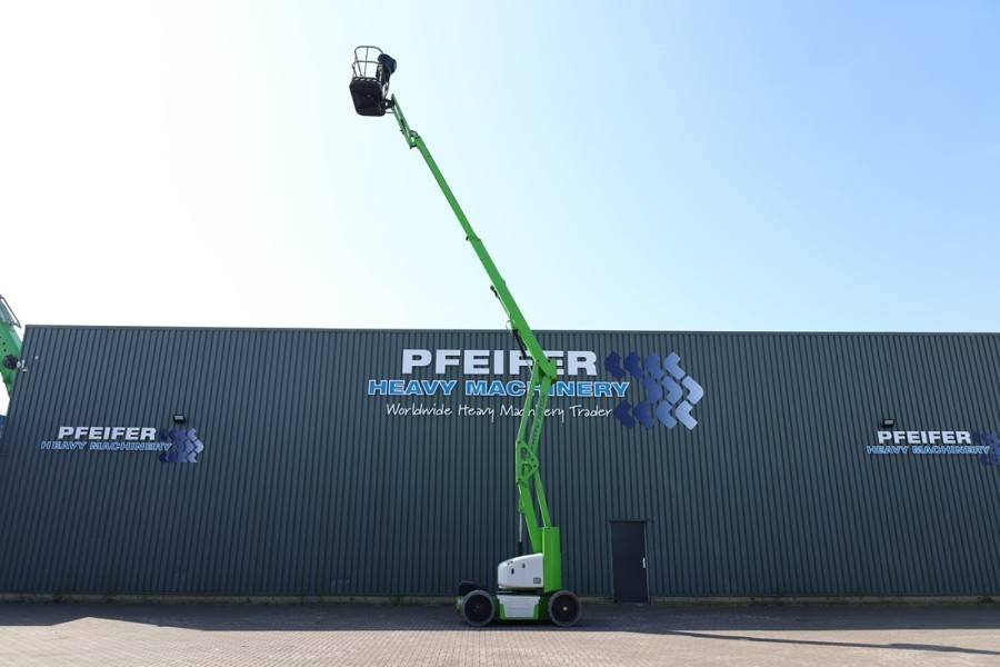 Niftylift HR15N Hybrid MK3 Hybrid, 4x2 Drive, 15.5m Working - Articulated boom: picture 3 Niftylift HR15N Hybrid MK3 Hybrid, 4x2 Drive, 15.5m Working - Articulated boom: picture 3