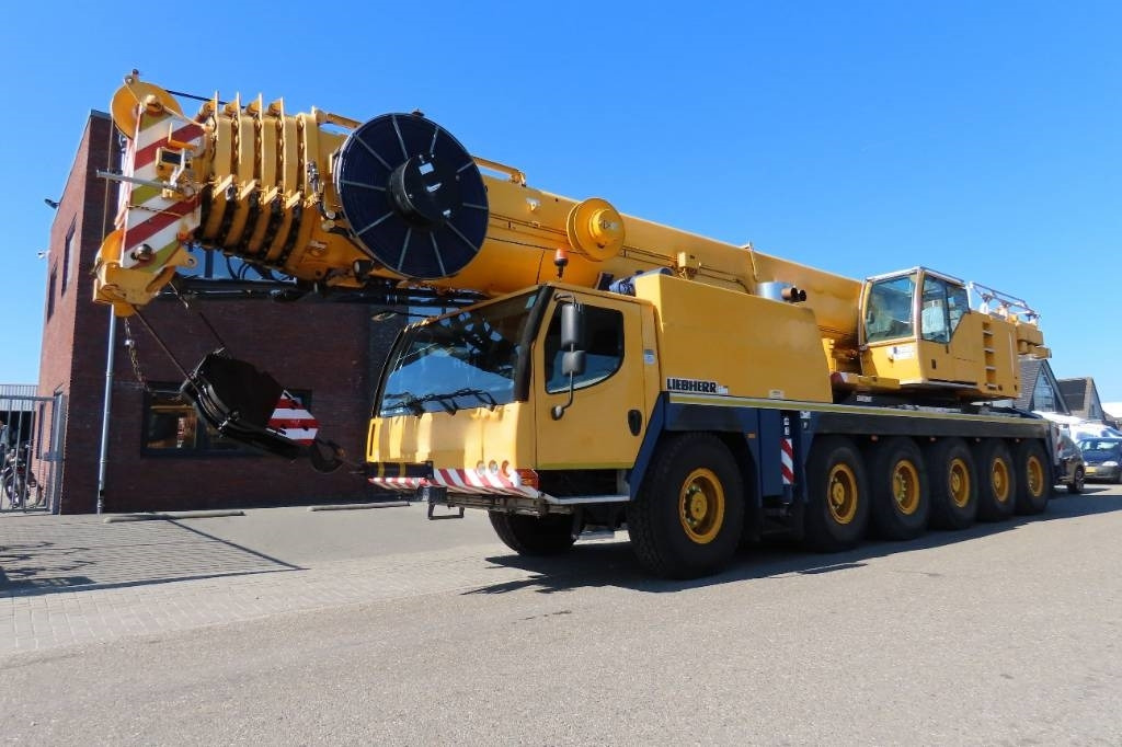 Liebherr LTM 1150-6.1 - All terrain crane: picture 1 Liebherr LTM 1150-6.1 - All terrain crane: picture 1