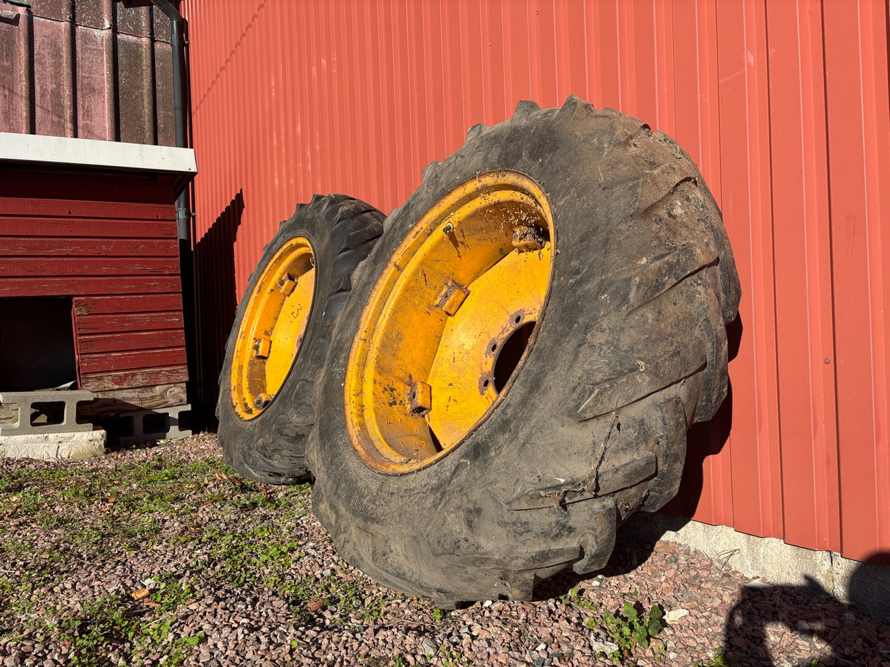 Baum 12.4-28 - Tire for Agricultural machinery: picture 1 Baum 12.4-28 - Tire for Agricultural machinery: picture 1
