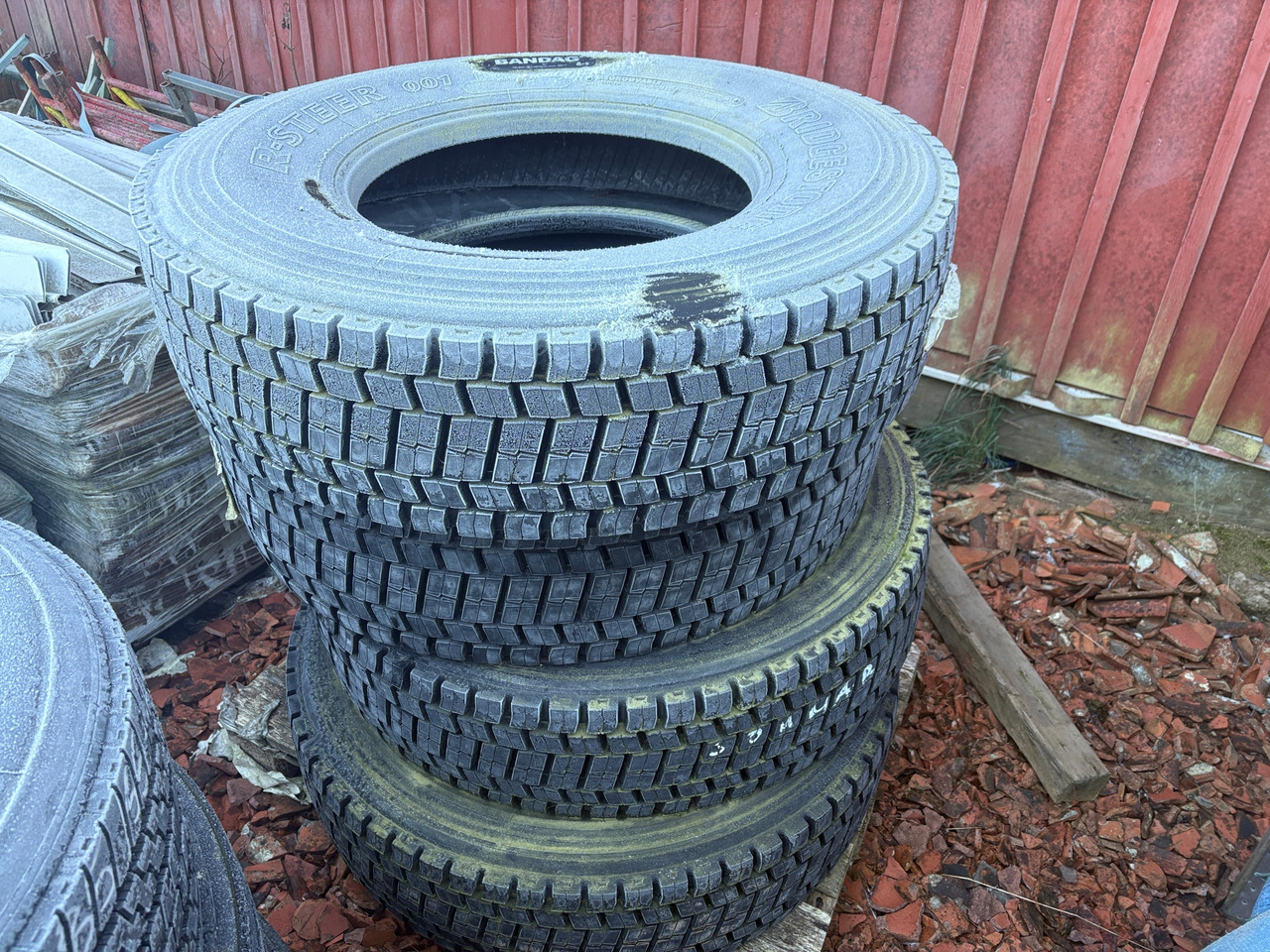 Bridgestone R-Steer - Tire for Truck: picture 1 Bridgestone R-Steer - Tire for Truck: picture 1