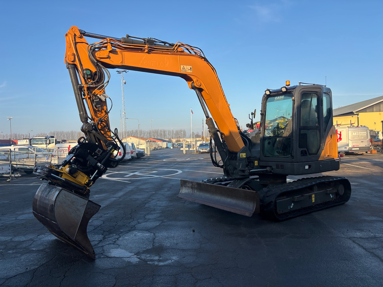 Case CX80C - Excavator: picture 1 Case CX80C - Excavator: picture 1