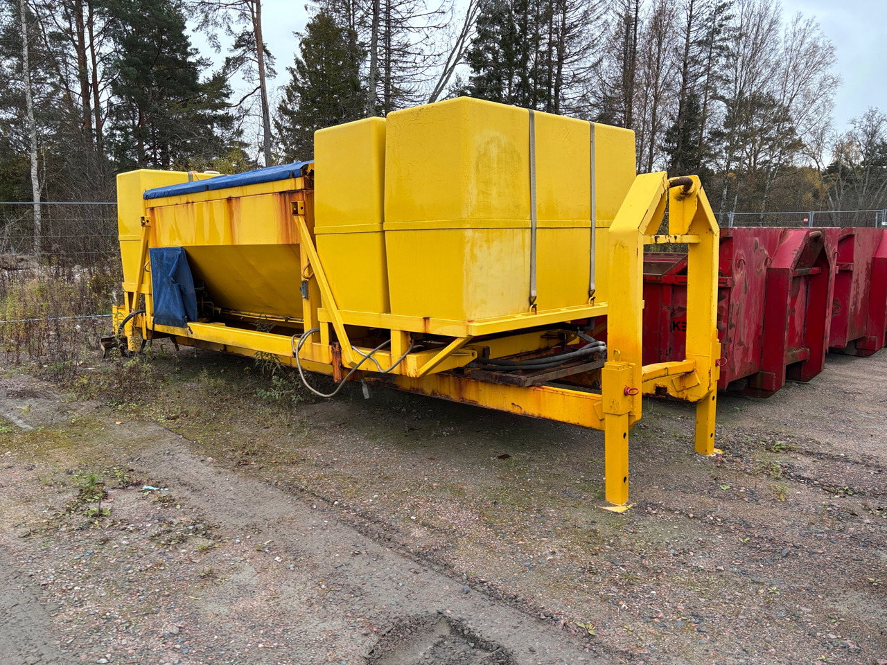 Falköping CLC-467 - Sand/ Salt spreader: picture 1 Falköping CLC-467 - Sand/ Salt spreader: picture 1