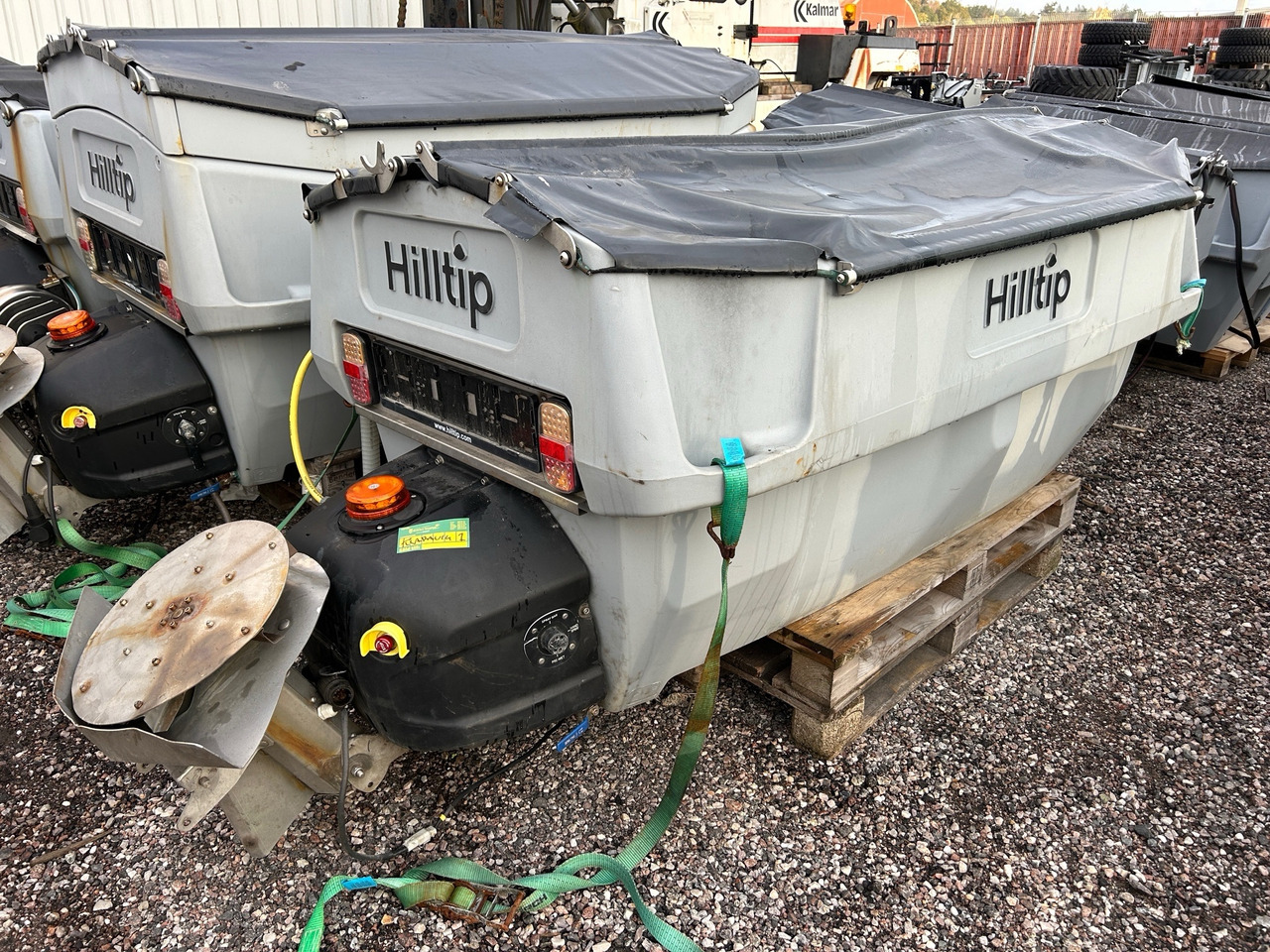 Hilltip Ice striker 850 - Sand/ Salt spreader: picture 1 Hilltip Ice striker 850 - Sand/ Salt spreader: picture 1