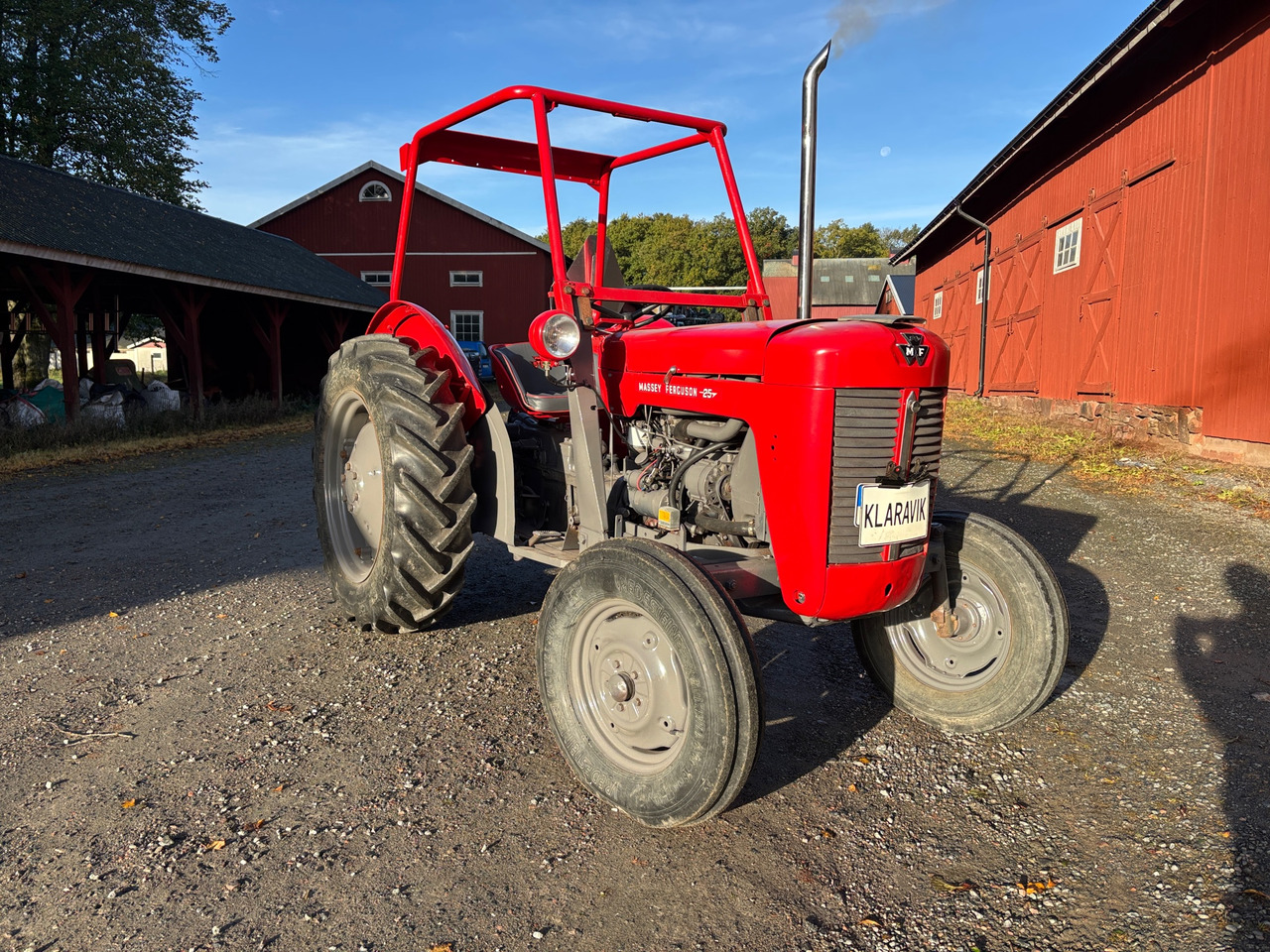 Massey Ferguson 25 - Farm tractor: picture 1 Massey Ferguson 25 - Farm tractor: picture 1