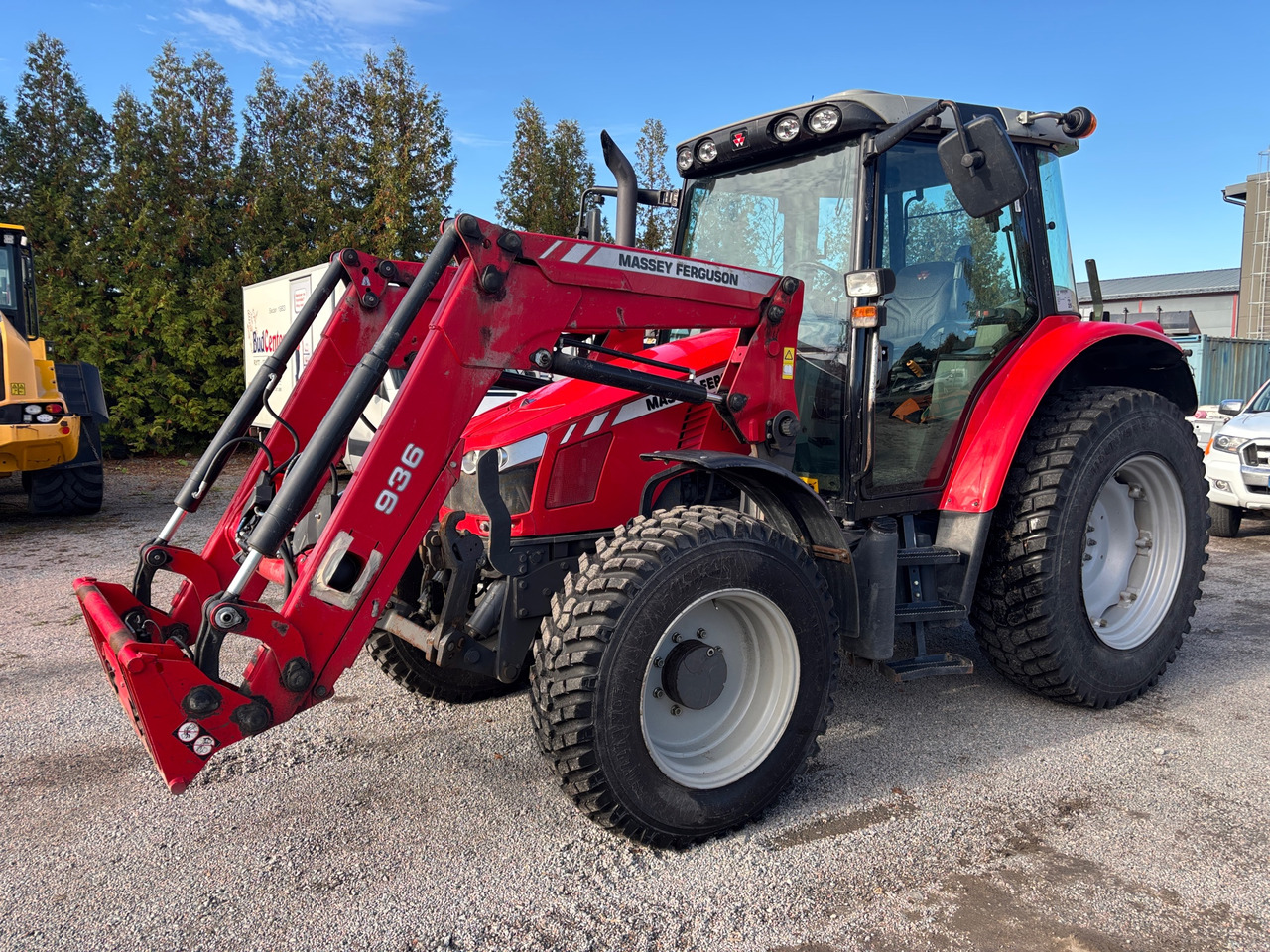 Massey Ferguson 5420 - Farm tractor: picture 1 Massey Ferguson 5420 - Farm tractor: picture 1