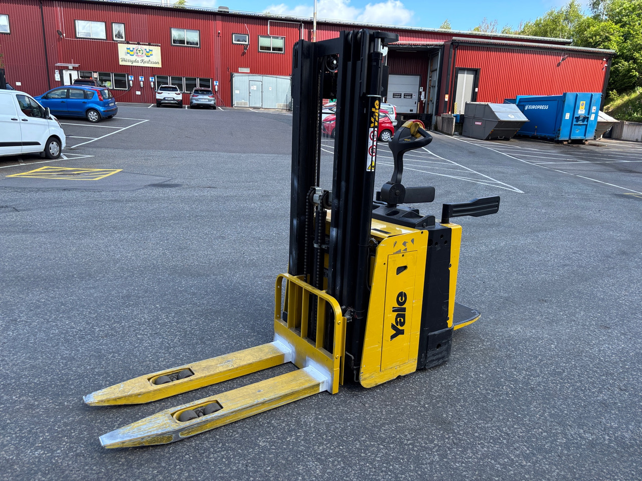 Yale MS15X-4328 - Material handling equipment: picture 1 Yale MS15X-4328 - Material handling equipment: picture 1