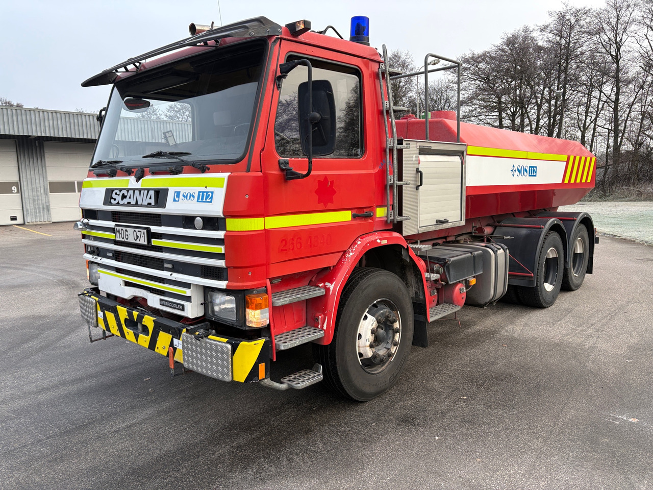 Scania P 92H 6X2 38 - Tank truck: picture 1 Scania P 92H 6X2 38 - Tank truck: picture 1