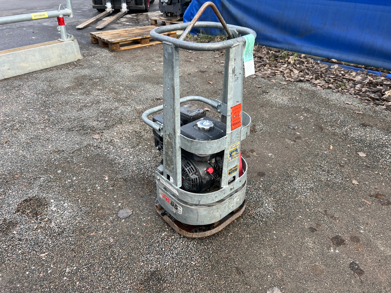 Swepac FR85 - Vibratory plate: picture 1 Swepac FR85 - Vibratory plate: picture 1