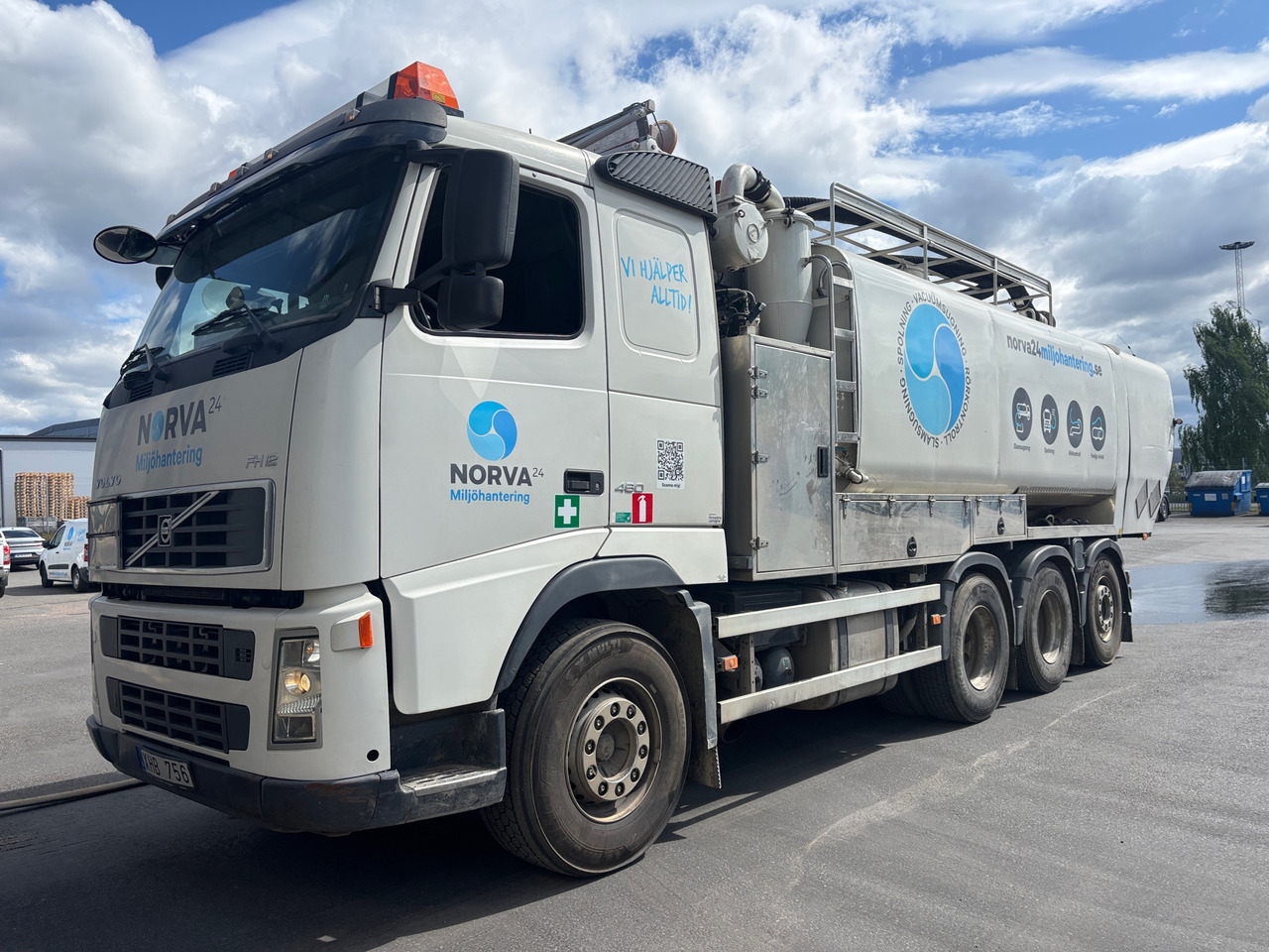 Volvo FH12 Med Interconsult BKT2-21 CR - Truck: picture 1 Volvo FH12 Med Interconsult BKT2-21 CR - Truck: picture 1