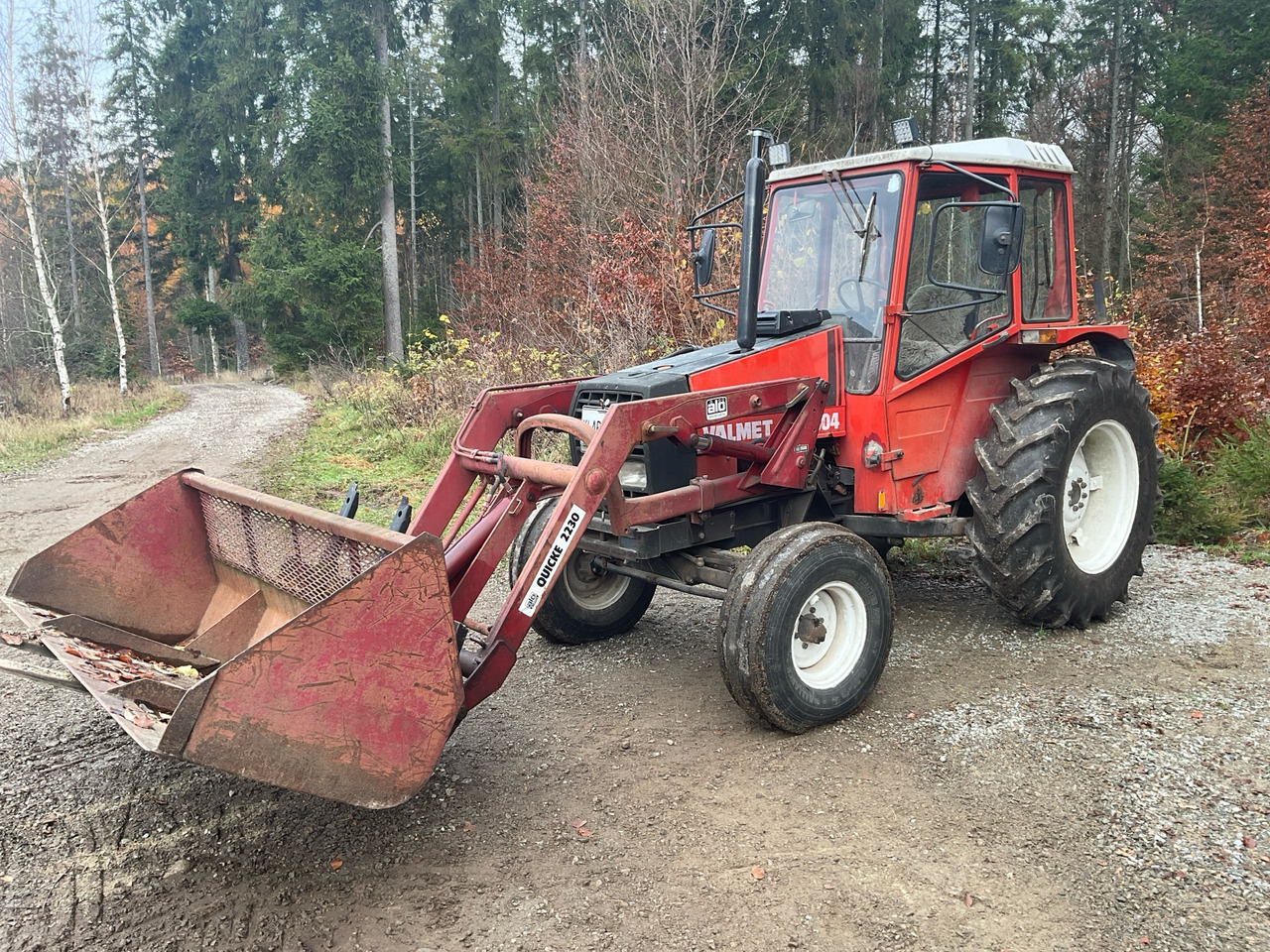 Valmet 604 - Farm tractor: picture 1 Valmet 604 - Farm tractor: picture 1