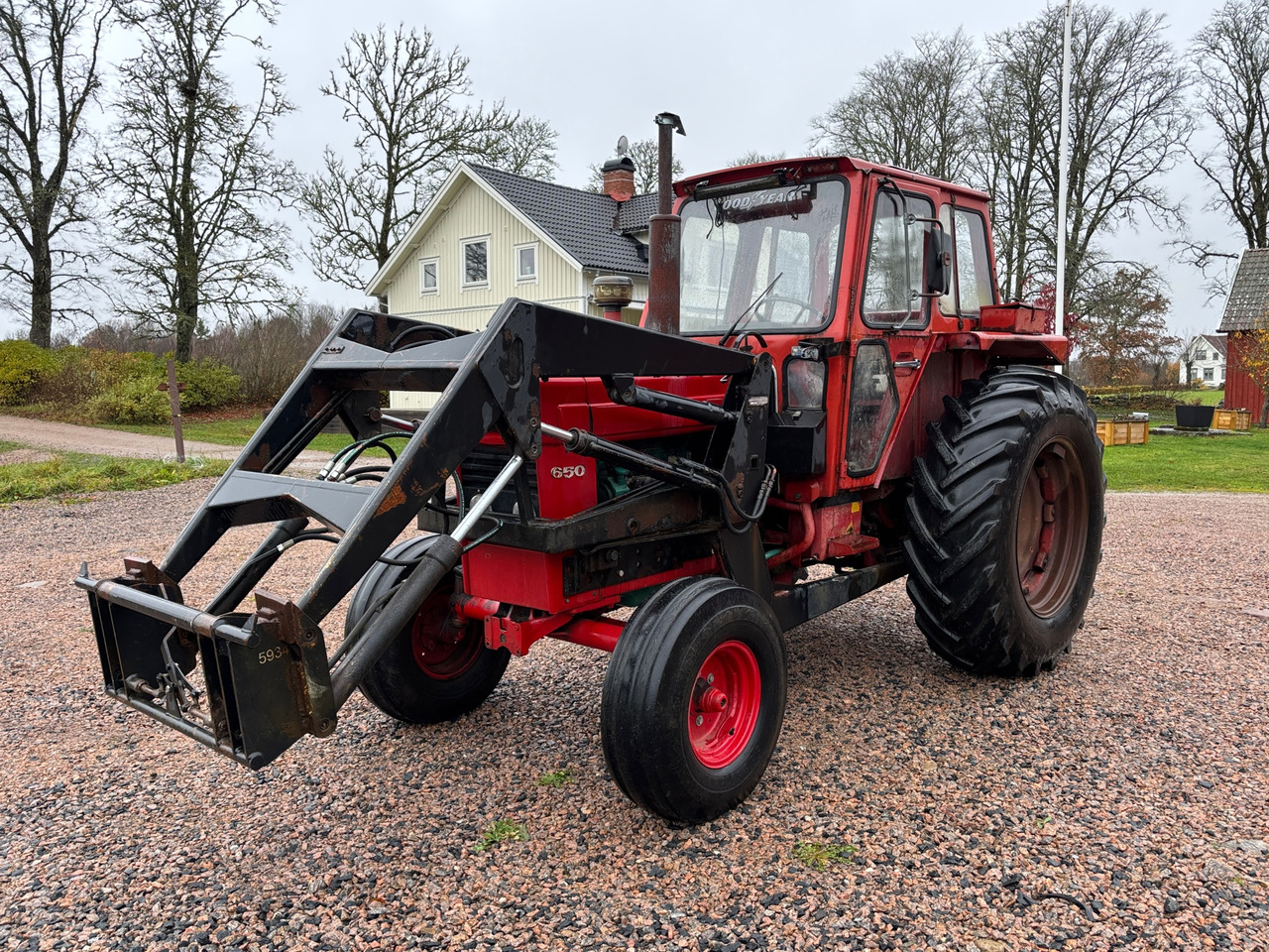 Volvo BM T 650 - Farm tractor: picture 1 Volvo BM T 650 - Farm tractor: picture 1