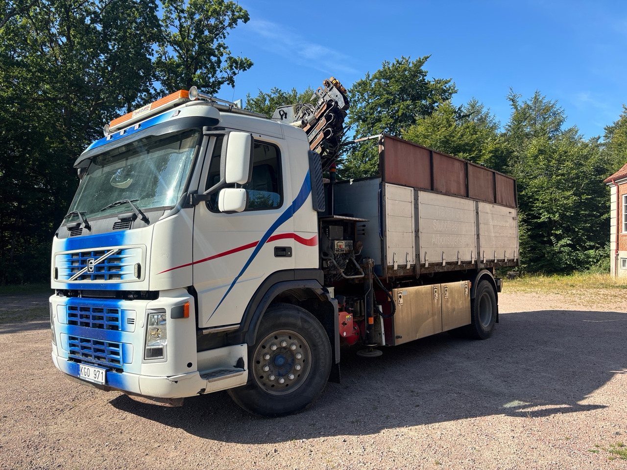 Volvo FM -300 4X2 - Crane truck: picture 1 Volvo FM -300 4X2 - Crane truck: picture 1