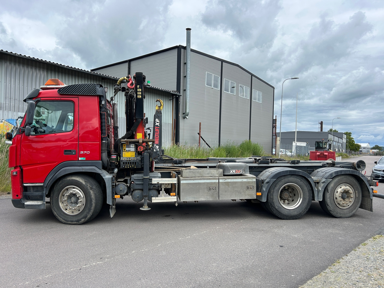 Volvo FM370 - Crane truck: picture 1 Volvo FM370 - Crane truck: picture 1