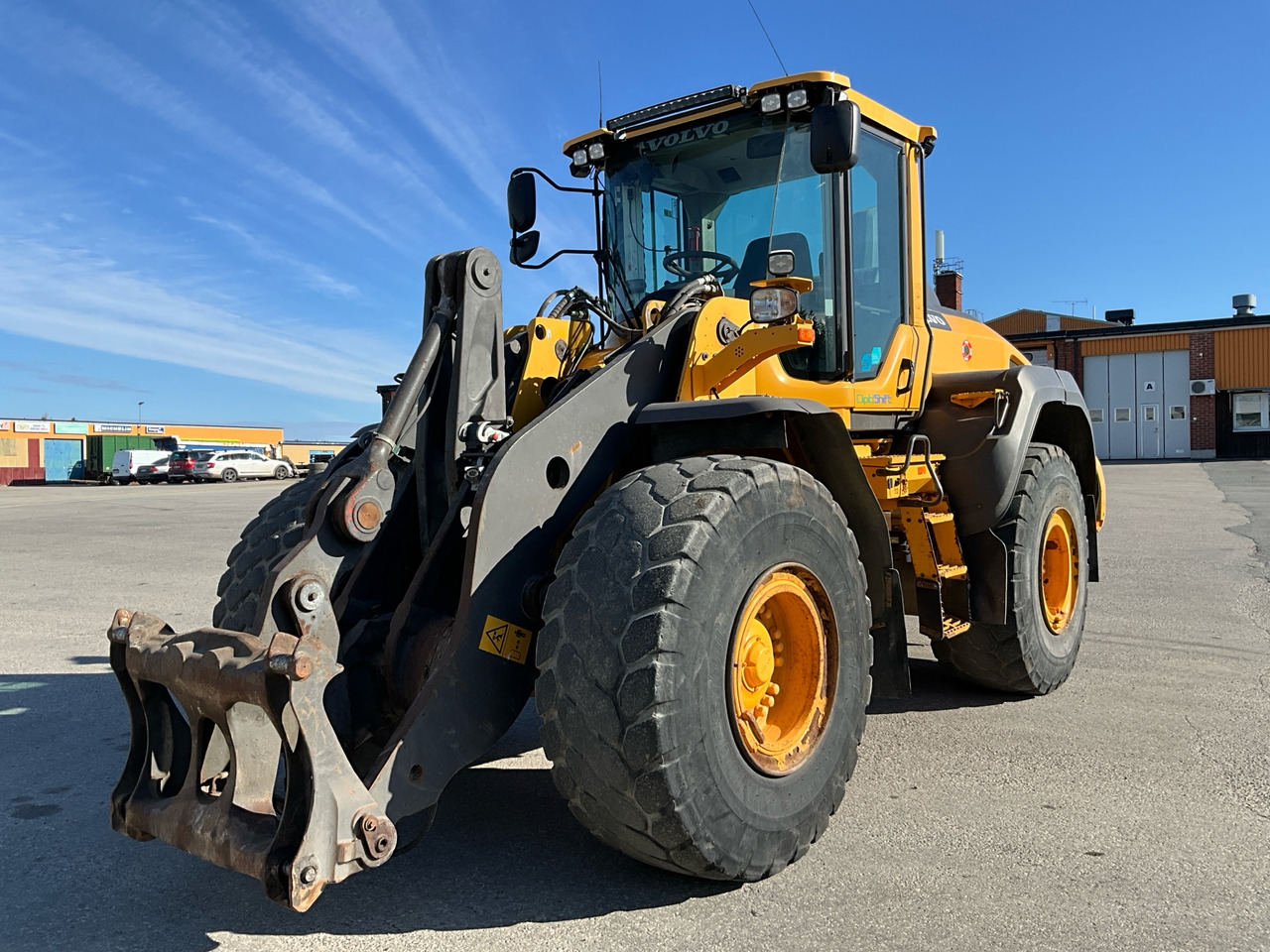 Volvo L110H - Wheel loader: picture 1 Volvo L110H - Wheel loader: picture 1