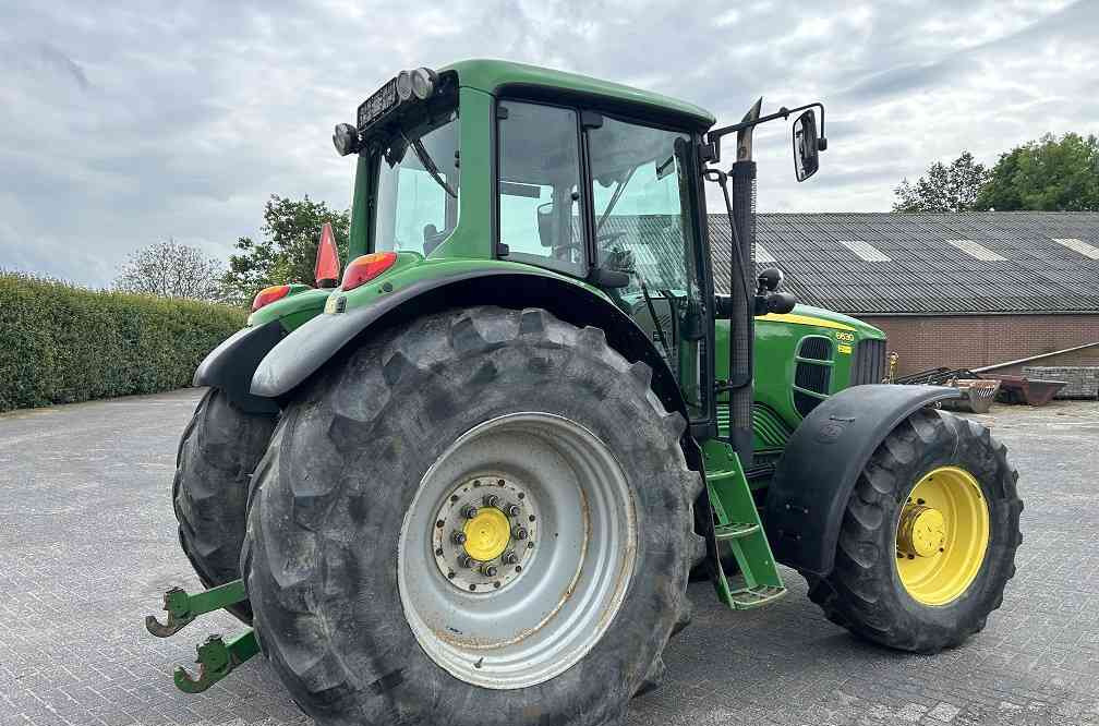 John Deere 6630 premium, 7100 uur, tls, pto, gps - Farm tractor: picture 4 John Deere 6630 premium, 7100 uur, tls, pto, gps - Farm tractor: picture 4