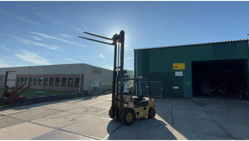 Hyster H50 Diesel Hyster H50 diesel - Diesel forklift: picture 3 Hyster H50 Diesel Hyster H50 diesel - Diesel forklift: picture 3