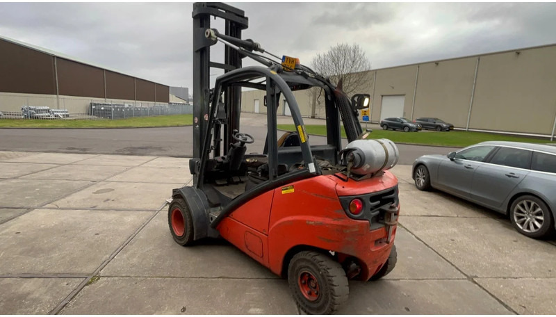 Linde H35T Linde H35 T - LPG forklift: picture 4 Linde H35T Linde H35 T - LPG forklift: picture 4