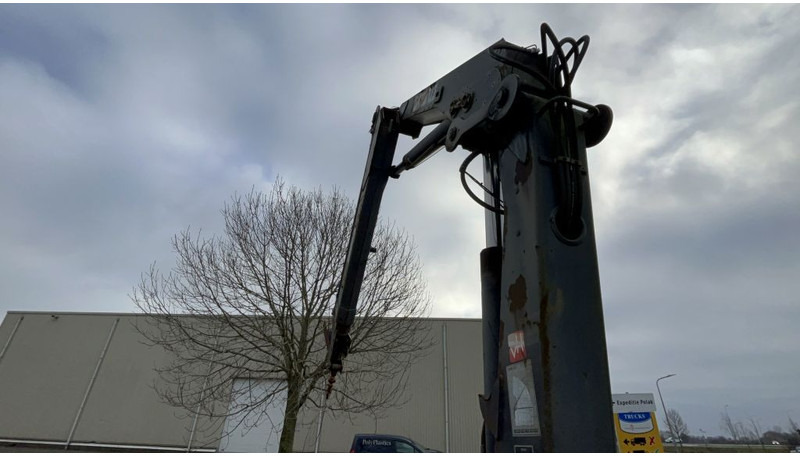 Renault Premium 320 Premium 320 Dci - Dropside/ Flatbed truck, Crane truck: picture 5 Renault Premium 320 Premium 320 Dci - Dropside/ Flatbed truck, Crane truck: picture 5