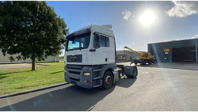 MAN TGA 18.440 4X2 BLS - Tractor unit: picture 2 MAN TGA 18.440 4X2 BLS - Tractor unit: picture 2