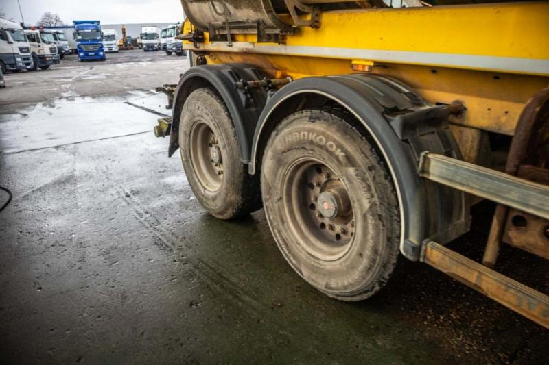 DE BUF BETON MIXER/MALAXEUR/MISCHER 12M3 - Concrete mixer semi-trailer: picture 5 DE BUF BETON MIXER/MALAXEUR/MISCHER 12M3 - Concrete mixer semi-trailer: picture 5