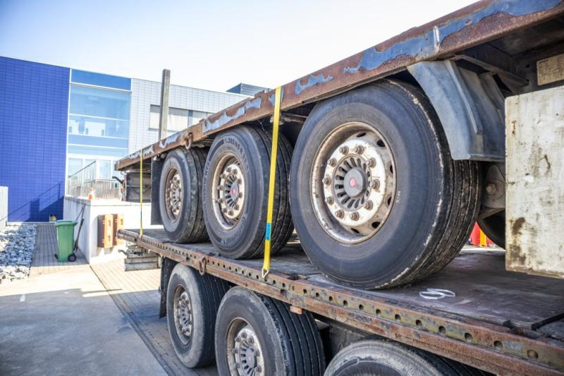 Krone SD27-PLATEAU-39000 KG MTM - Dropside/ Flatbed semi-trailer: picture 4 Krone SD27-PLATEAU-39000 KG MTM - Dropside/ Flatbed semi-trailer: picture 4