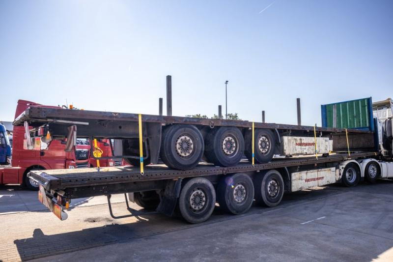Krone SD27-PLATEAU-39000 KG MTM - Dropside/ Flatbed semi-trailer: picture 3 Krone SD27-PLATEAU-39000 KG MTM - Dropside/ Flatbed semi-trailer: picture 3