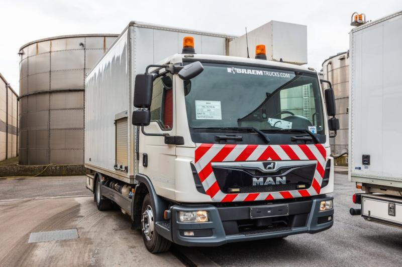 MAN TGL 10.180 BL - Box truck: picture 2 MAN TGL 10.180 BL - Box truck: picture 2