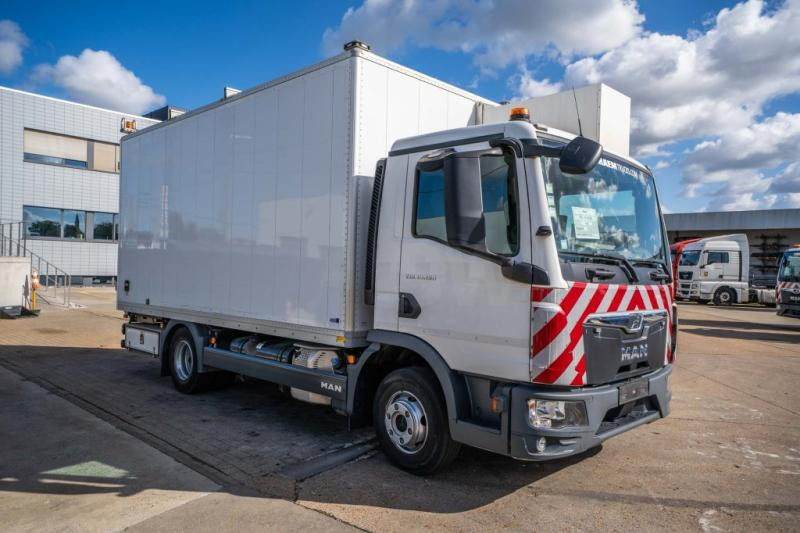 MAN TGL 10.190 BL - CARVAL INBOUW - Box truck: picture 2 MAN TGL 10.190 BL - CARVAL INBOUW - Box truck: picture 2