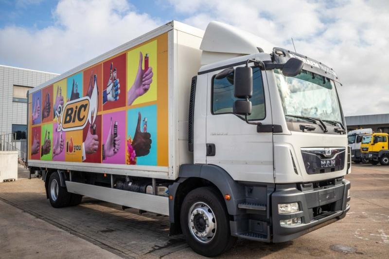 MAN TGM 18.340 BL - Box truck: picture 2 MAN TGM 18.340 BL - Box truck: picture 2