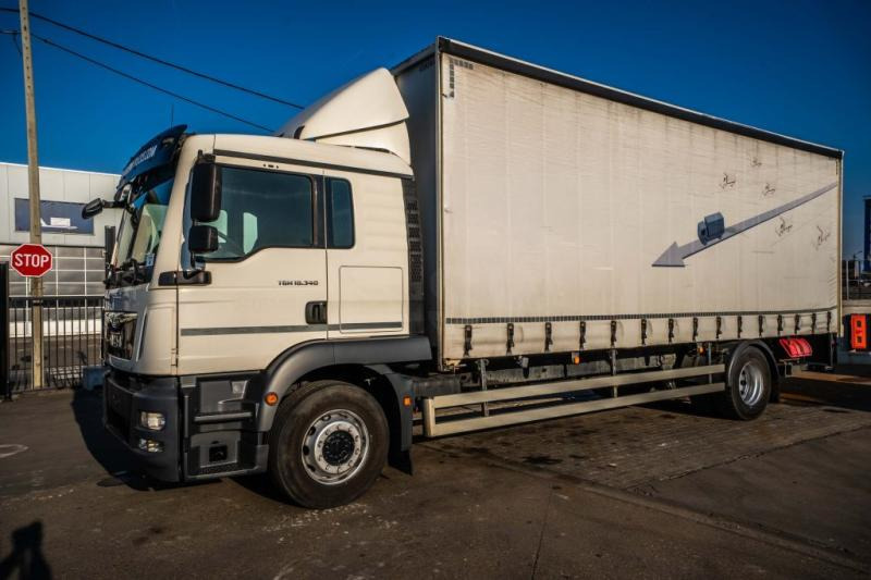 MAN TGM 18.340 BL+DHOLLANDIA - Curtainsider truck: picture 1 MAN TGM 18.340 BL+DHOLLANDIA - Curtainsider truck: picture 1