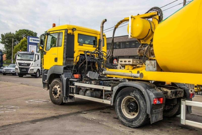MAN TGS 18.360 BLS-4X4H+MIXER 10M3 - Concrete mixer truck: picture 4 MAN TGS 18.360 BLS-4X4H+MIXER 10M3 - Concrete mixer truck: picture 4
