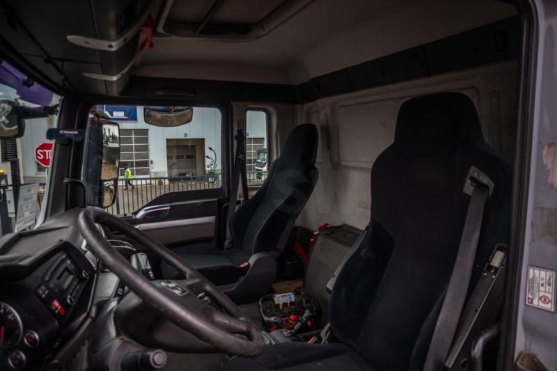 MAN TGS 35.440 BL - PK 33002/8xhydr. on lease MAN TGS 35.440 BL - PK 33002/8xhydr.: picture 10