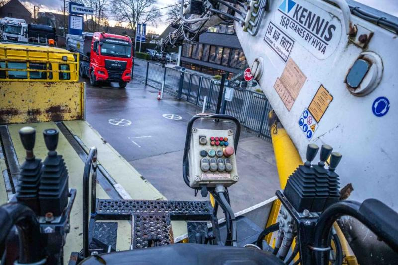 MAN TGS 35.460 BL - KENNIS 16R/3 - Dropside/ Flatbed truck, Crane truck: picture 5 MAN TGS 35.460 BL - KENNIS 16R/3 - Dropside/ Flatbed truck, Crane truck: picture 5