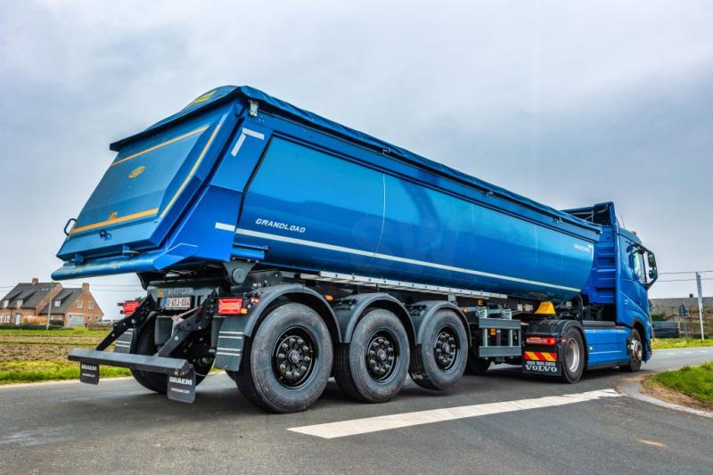 Meiller GEISOLEERDE KIPPER - 28M3 - Tipper semi-trailer: picture 3 Meiller GEISOLEERDE KIPPER - 28M3 - Tipper semi-trailer: picture 3
