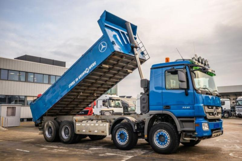 Mercedes ACTROS 3241 K-MP3-8X4 - Tipper: picture 3 Mercedes ACTROS 3241 K-MP3-8X4 - Tipper: picture 3