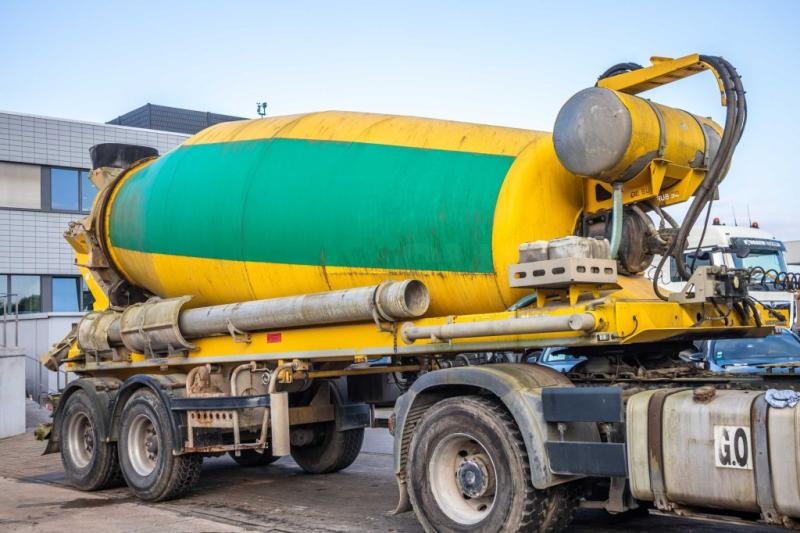 DE BUF BETON MIXER/MISCHER/MALAXEUR12M³ - Semi-trailer: picture 2 DE BUF BETON MIXER/MISCHER/MALAXEUR12M³ - Semi-trailer: picture 2