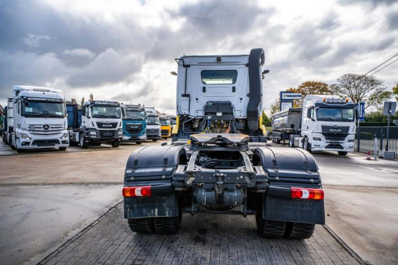 Mercedes AROCS 2045 AS (cardan ) - Tractor unit: picture 5 Mercedes AROCS 2045 AS (cardan ) - Tractor unit: picture 5