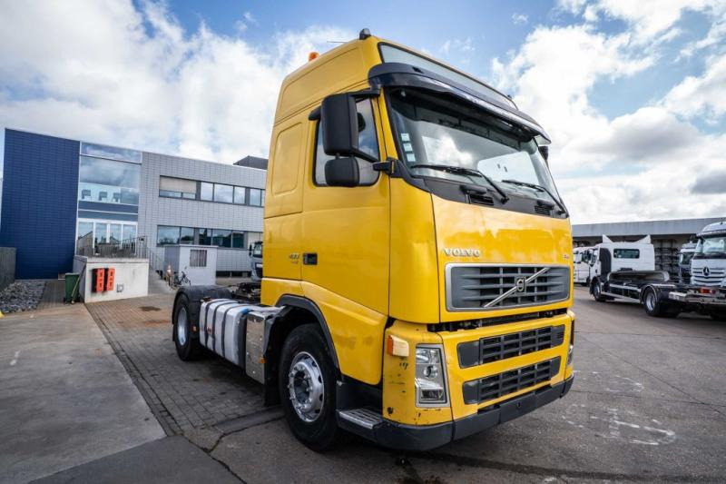 Volvo FH 400+E5+KIPHYDR. - Tractor unit: picture 2 Volvo FH 400+E5+KIPHYDR. - Tractor unit: picture 2
