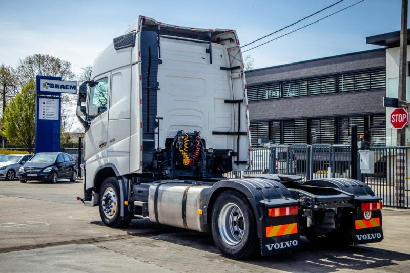 Volvo FH 420 - Tractor unit: picture 4 Volvo FH 420 - Tractor unit: picture 4