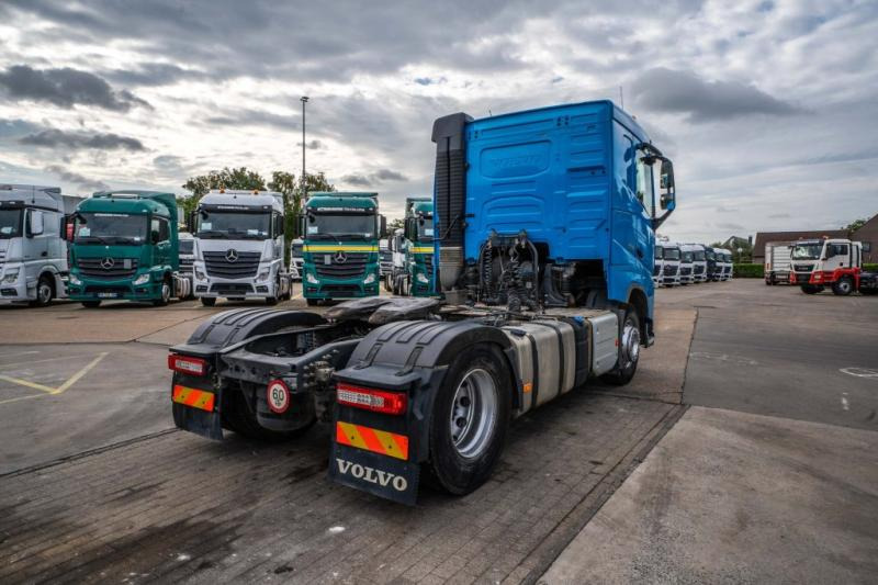 Volvo FH 420 +KIPHYDR - 266 555 KM - Tractor unit: picture 4 Volvo FH 420 +KIPHYDR - 266 555 KM - Tractor unit: picture 4