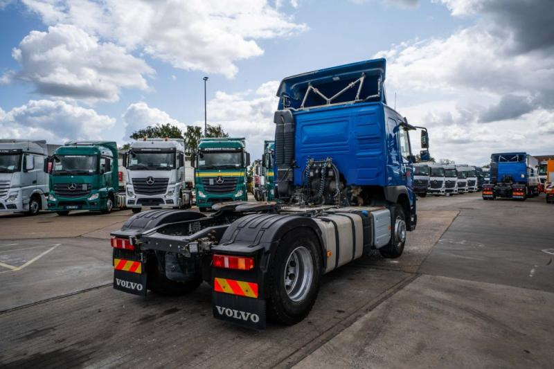 Volvo FMX 410 + HYDR. - Tractor unit: picture 4 Volvo FMX 410 + HYDR. - Tractor unit: picture 4