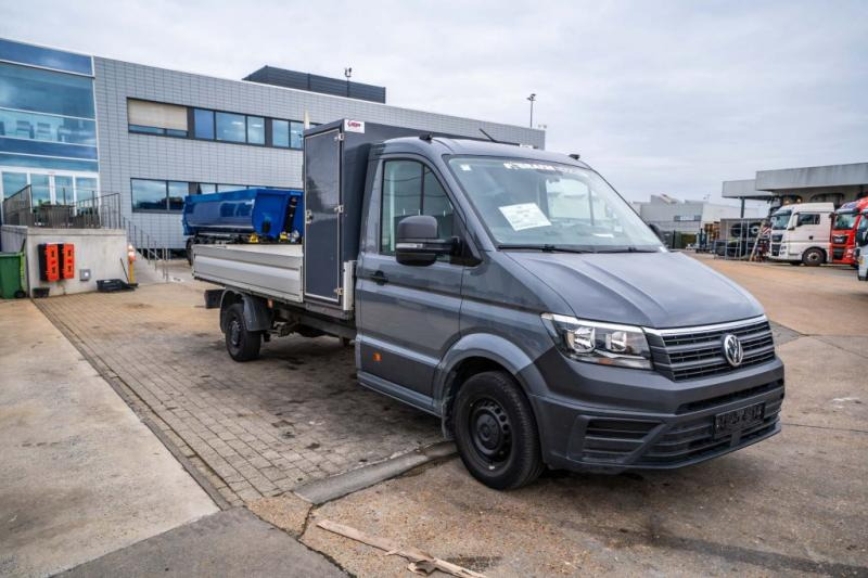 VW CRAFTER - Flatbed van: picture 2 VW CRAFTER - Flatbed van: picture 2