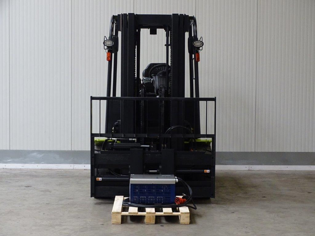 Electric forklift Clark GEX50: picture 6