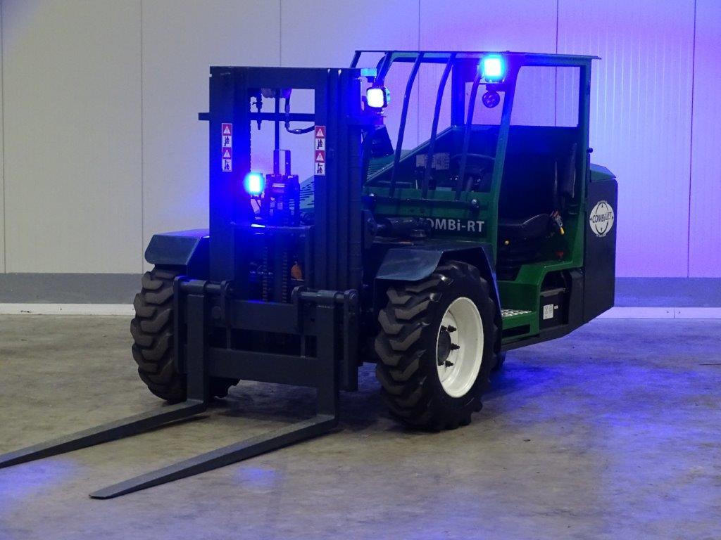 Combilift COMBI-RT - TRIPLEX - Rough terrain forklift: picture 3 Combilift COMBI-RT - TRIPLEX - Rough terrain forklift: picture 3