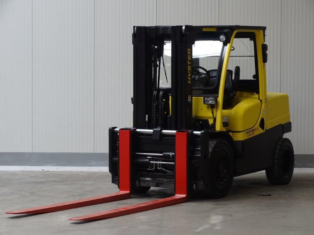 Hyster H5.0FT - Container-Indoor-Stapler -TRIPLEX - Diesel forklift: picture 1 Hyster H5.0FT - Container-Indoor-Stapler -TRIPLEX - Diesel forklift: picture 1