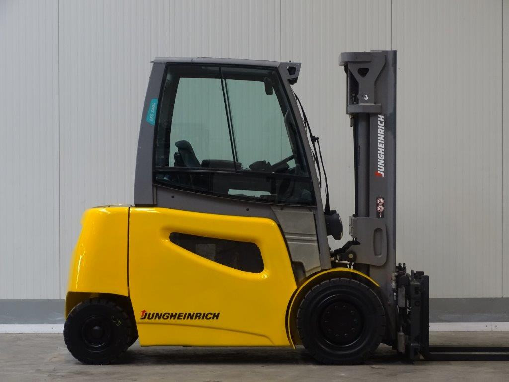 Jungheinrich EFG540k - TRIPLEX - Electric forklift: picture 4 Jungheinrich EFG540k - TRIPLEX - Electric forklift: picture 4