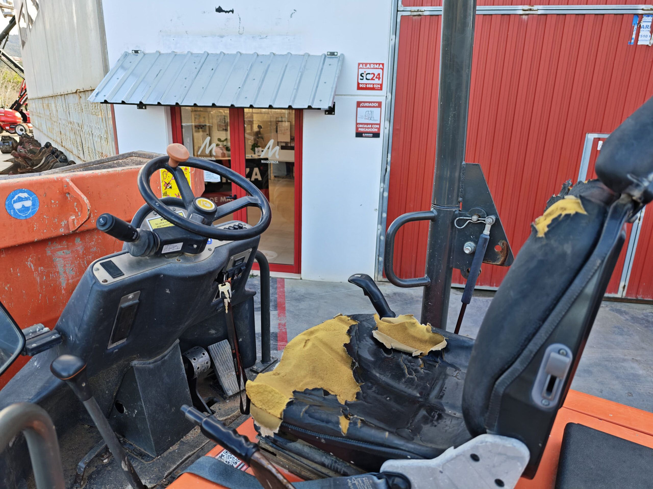 AUSA D600APG on lease AUSA D600APG: picture 9